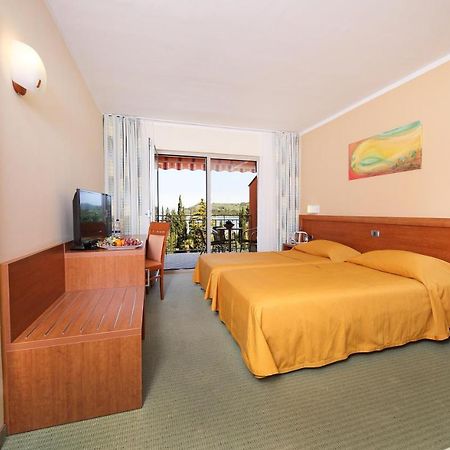 Bioenergy Resort Salinera Hotel Strunjan Exterior photo