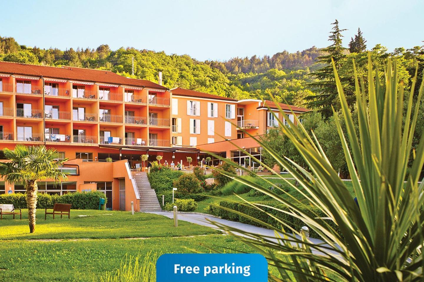 Bioenergy Resort Salinera Hotel Strunjan Exterior photo