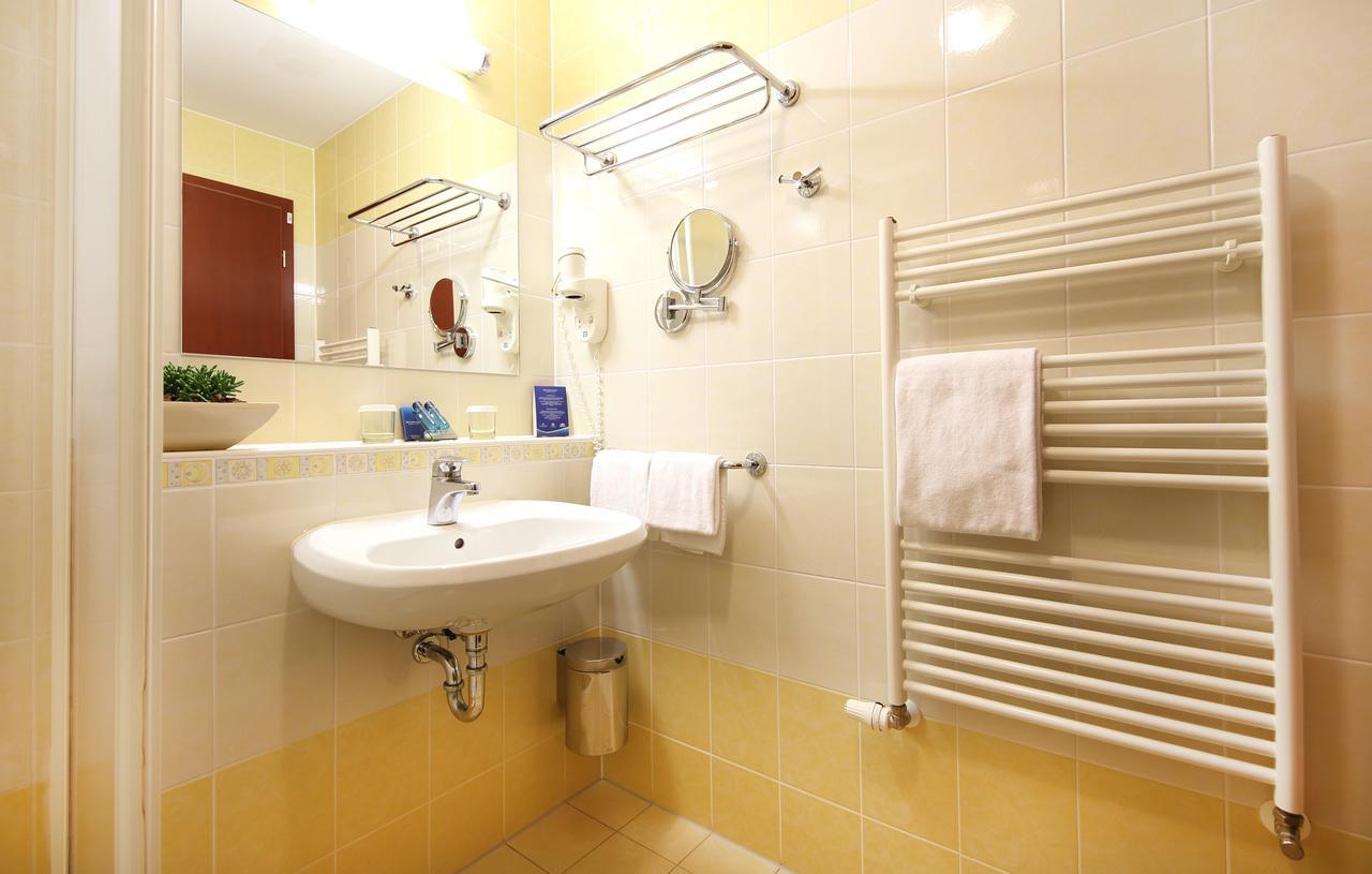 Bioenergy Resort Salinera Hotel Strunjan Exterior photo