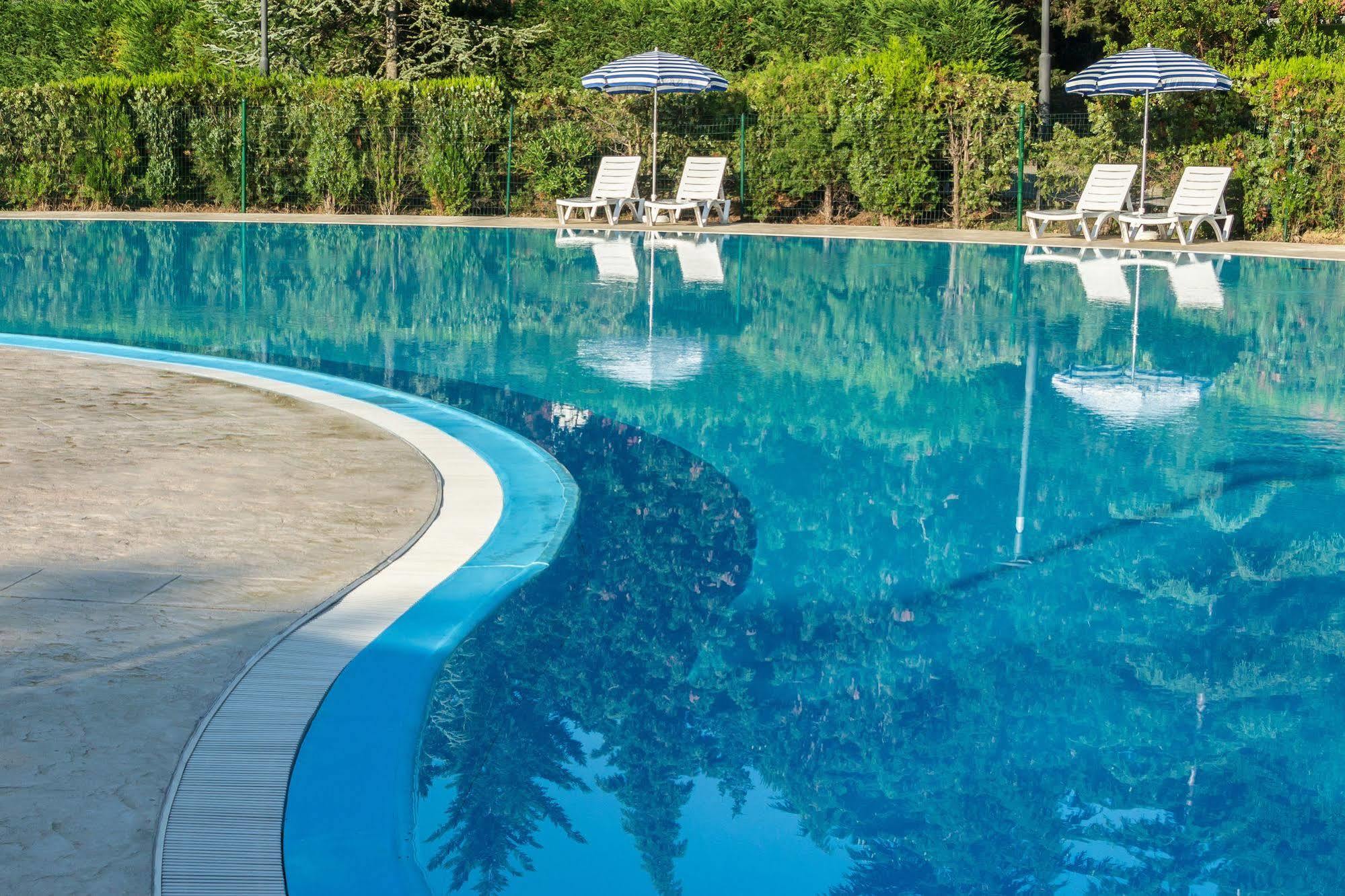 Bioenergy Resort Salinera Hotel Strunjan Exterior photo